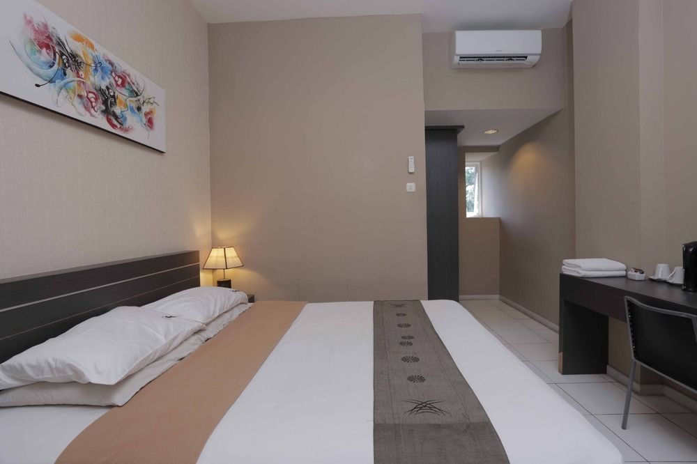 Sense Sunset Hotel Seminyak Экстерьер фото